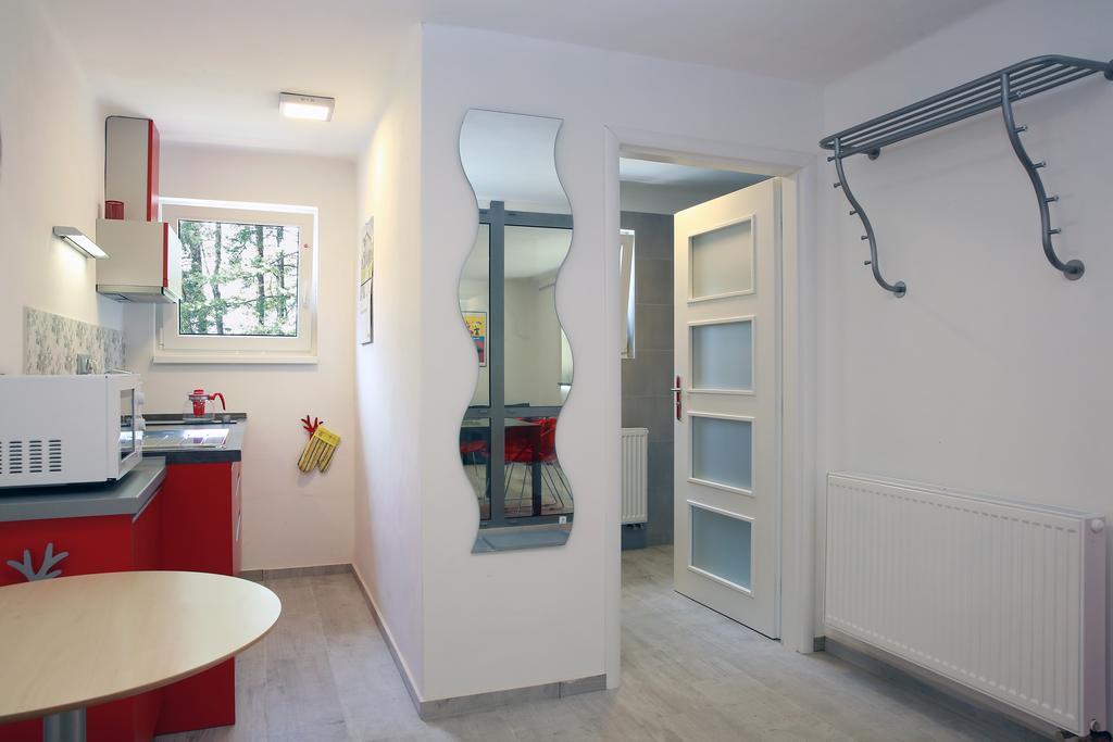 Apartments Michovka Koberovy Экстерьер фото